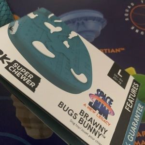 Brawny Bugs Bunny Bark Super Chewer Toy